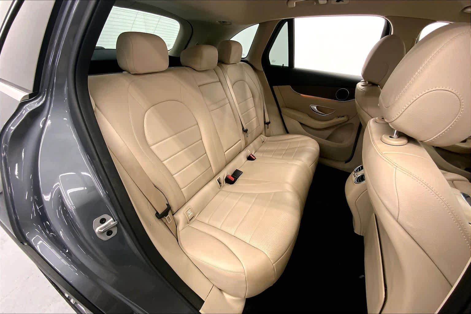 Certified 2022 Mercedes-Benz GLC 300 image 13