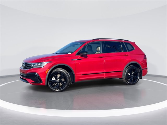 Used 2024 Volkswagen Tiguan SE R-Line