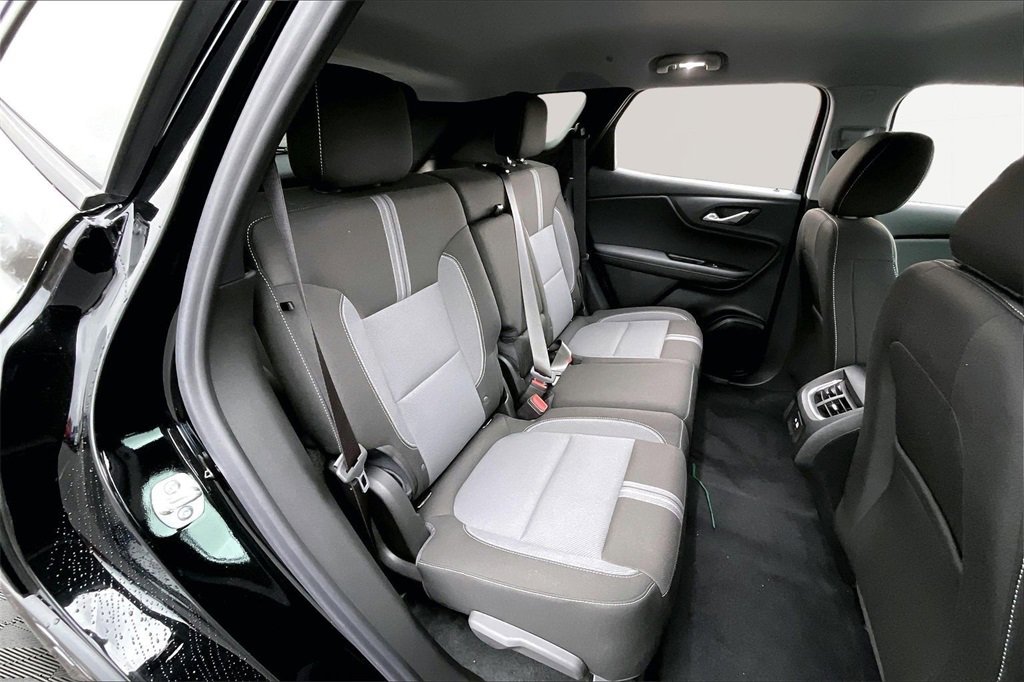 New 2026 Chevrolet Blazer LT w/ LPO, Black Sport Package image 12