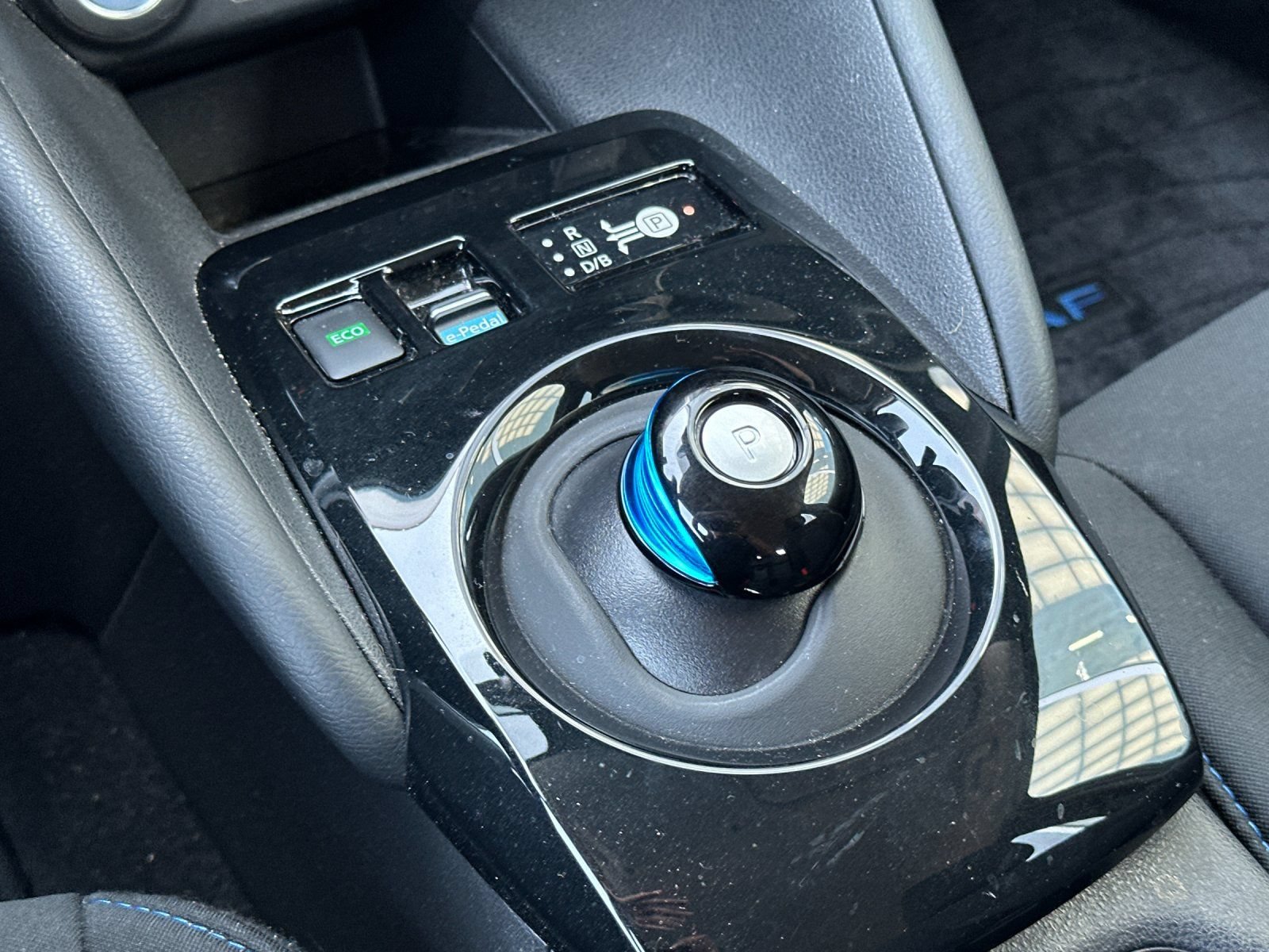 Used 2025 Nissan Leaf SV Plus FWD image 19