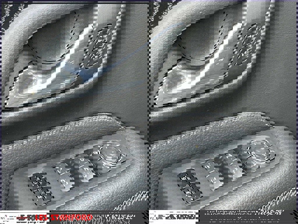 Certified 2023 GMC Yukon Denali w/ Denali Reserve Package image 19