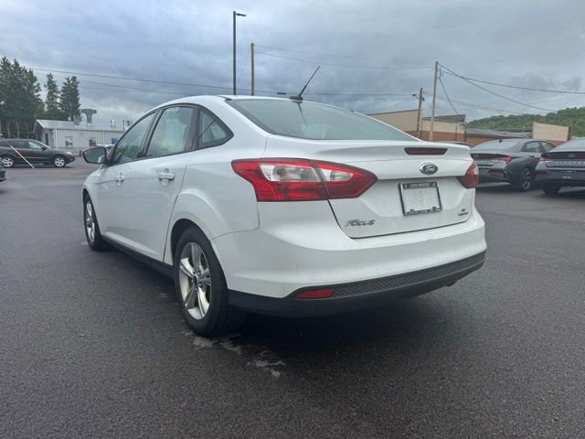 Used 2014 Ford Focus SE FWD image 4