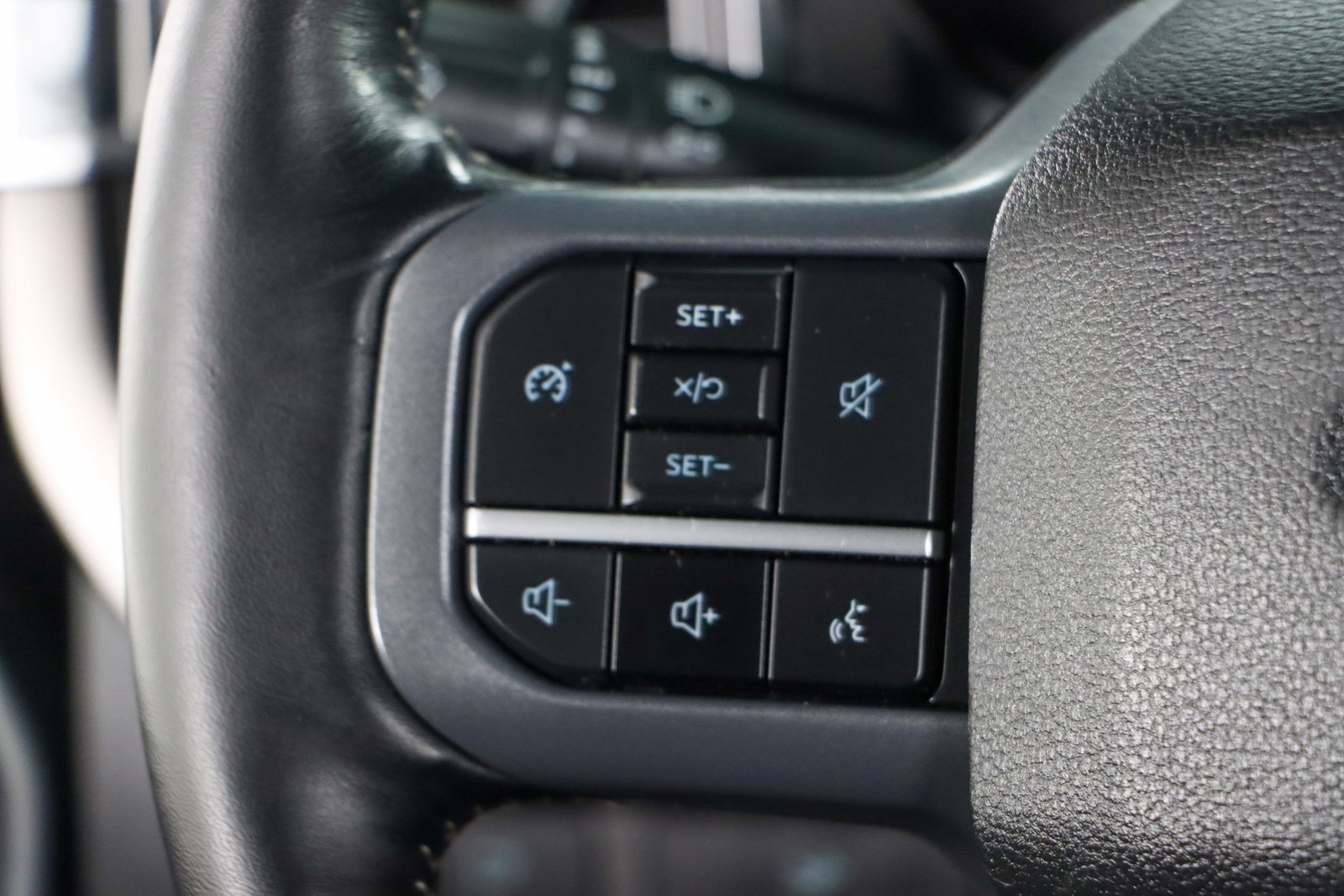 Used 2024 Ford F250 Lariat image 14