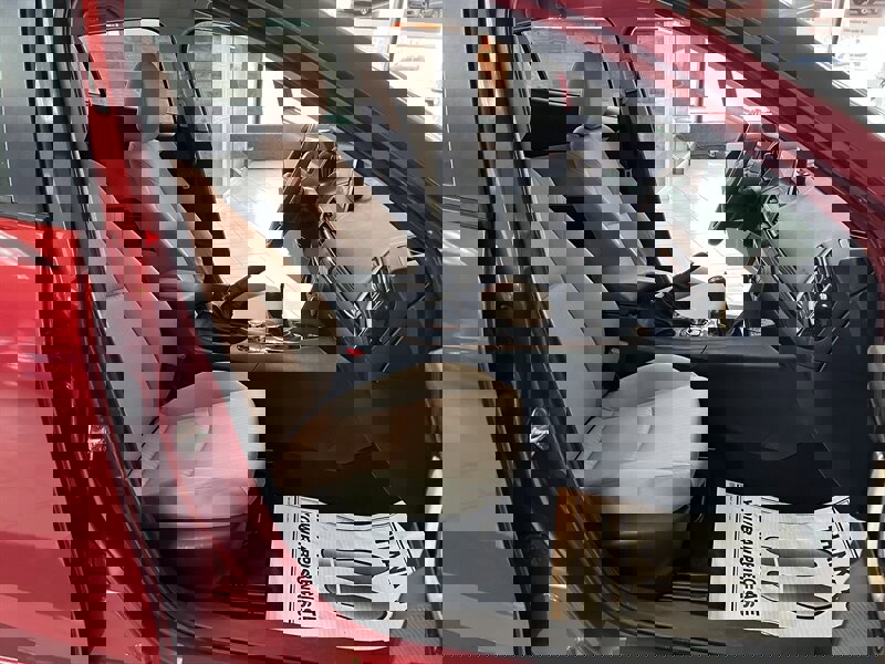 Used 2015 MAZDA MAZDA3 i Sport image 27