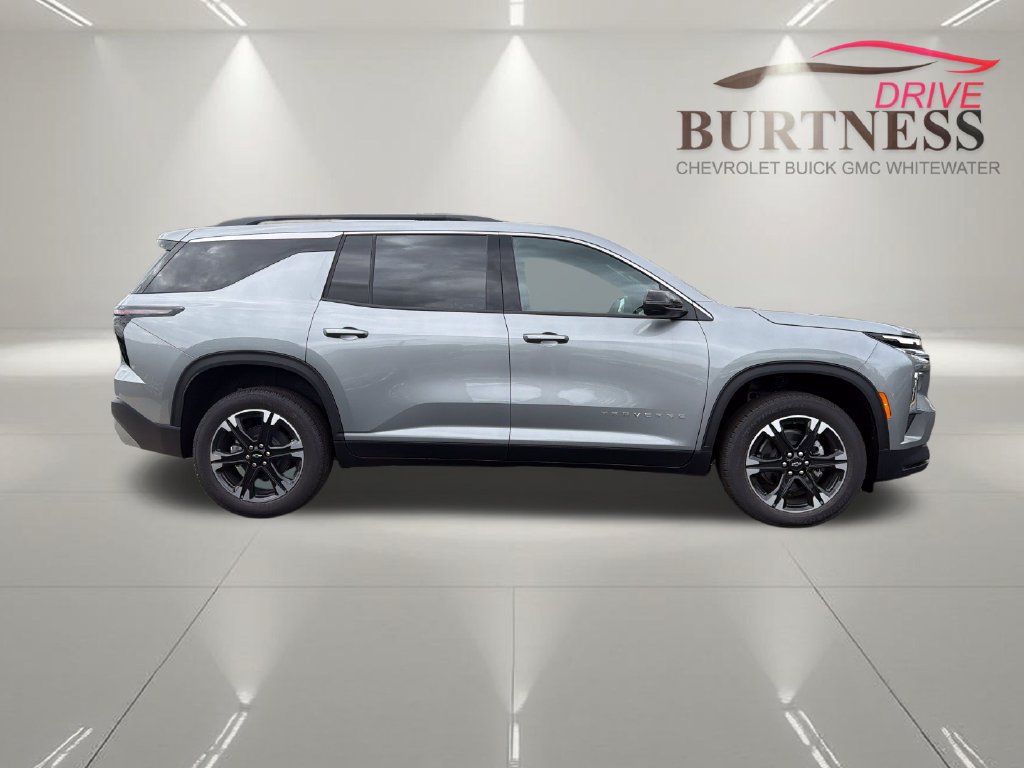 New 2027 Chevrolet Traverse LT w/ Sun and Wheel Package AWD/4WD image 10