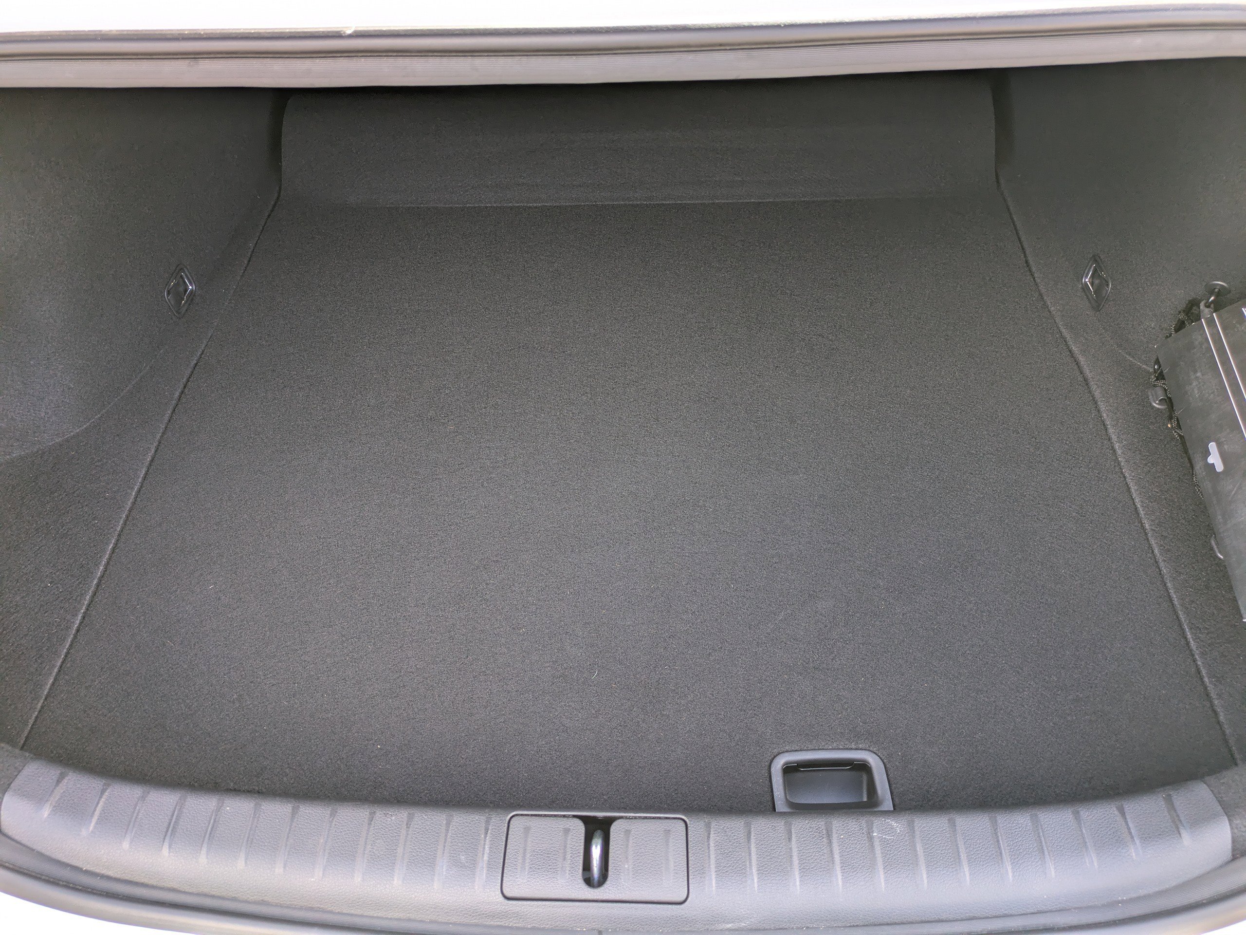 Certified 2023 Genesis G70 2.0T w/ Sport Prestige Package image 17