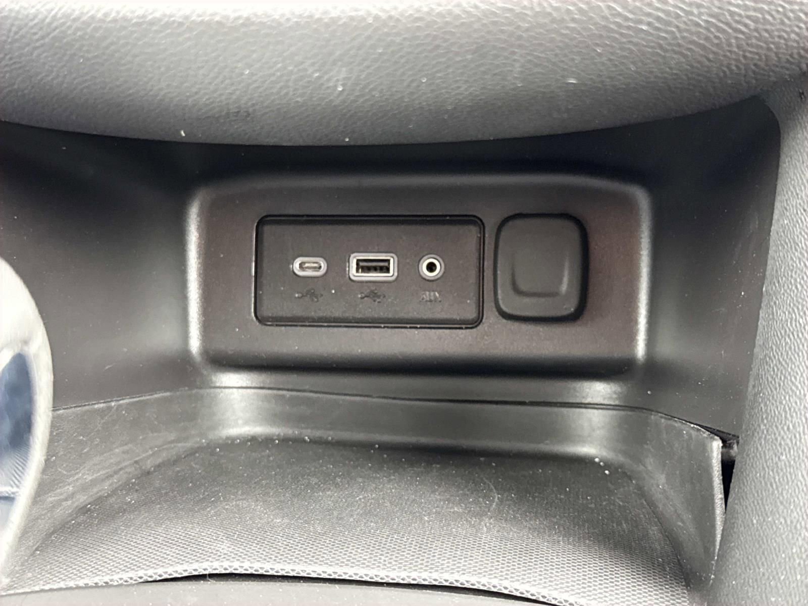 Used 2024 Chevrolet Equinox LT AWD/4WD image 12