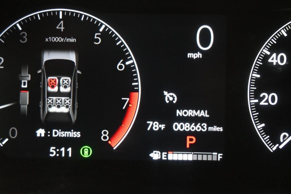 Certified 2025 Honda HR-V Sport image 16