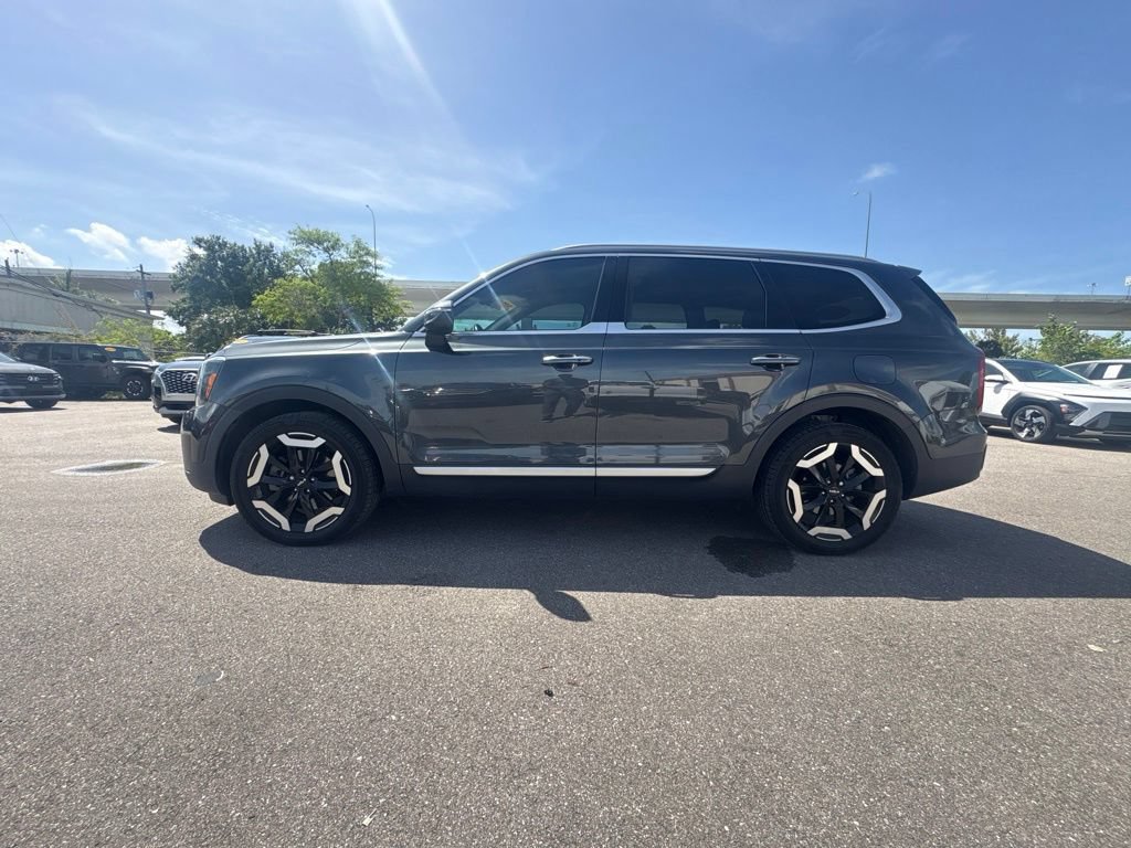 Used 2023 Kia Telluride S w/ S Sunroof Package AWD/4WD image 6