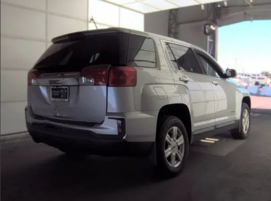 Used 2016 GMC Terrain SL FWD image 2