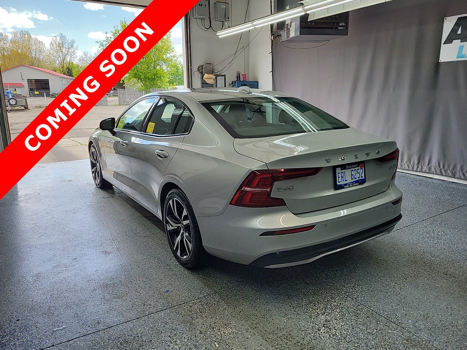 Used 2023 Volvo S60 B5 Core AWD/4WD image 3