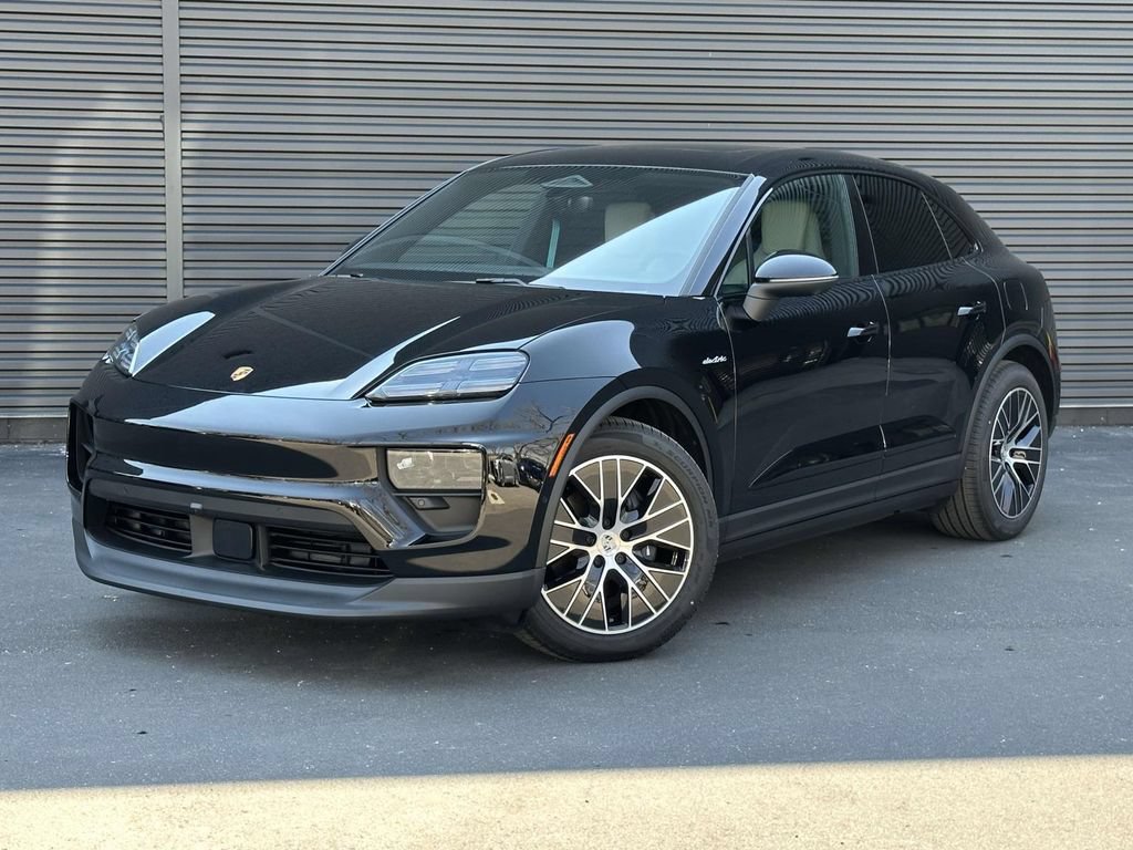 New 2026 Porsche Macan 4 Electric AWD/4WD video 1