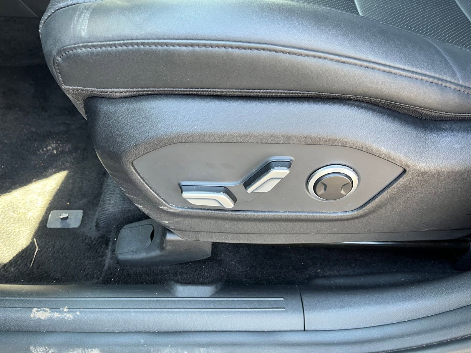 Used 2025 Hyundai Santa Fe SEL image 22