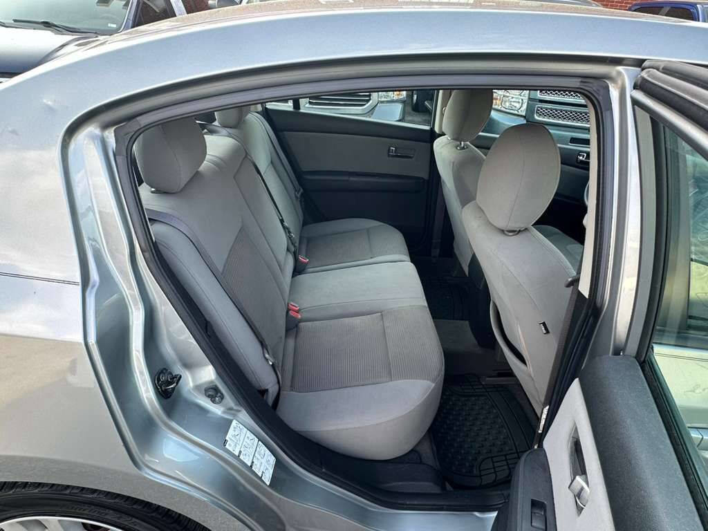Used 2011 Nissan Sentra 2.0 S FWD image 18