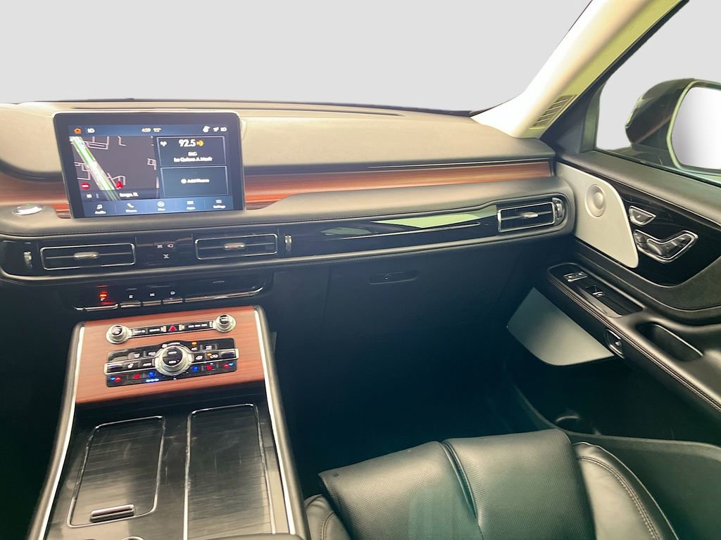 Used 2023 Lincoln Aviator Reserve w/ Equipment Group 201A AWD/4WD image 25