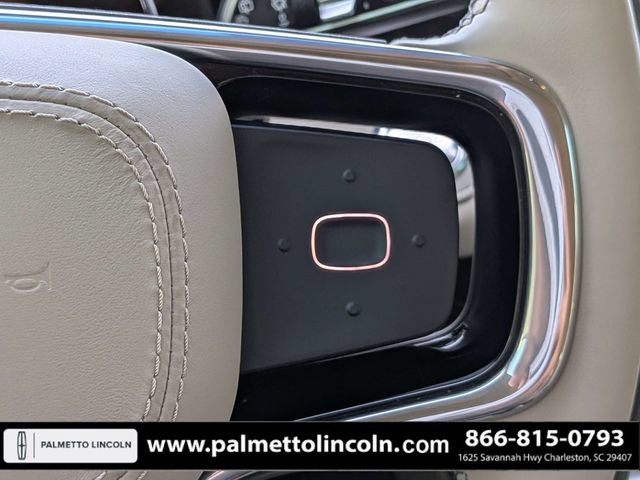 Used 2024 Lincoln Nautilus Reserve w/ Equipment Group 202A AWD/4WD image 28