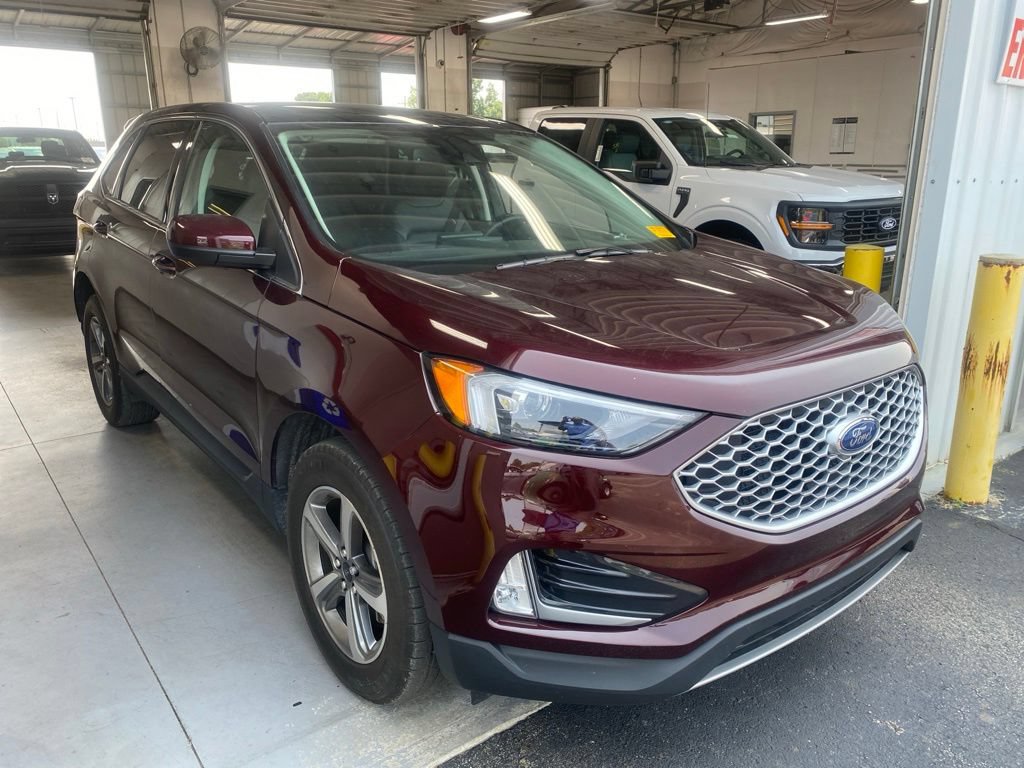 Used 2024 Ford Edge SEL w/ Convenience Package AWD/4WD image 1