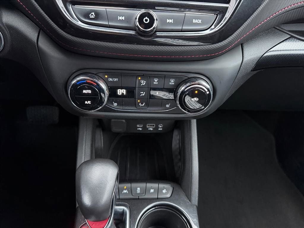 Used 2023 Chevrolet TrailBlazer RS w/ Convenience Package image 22