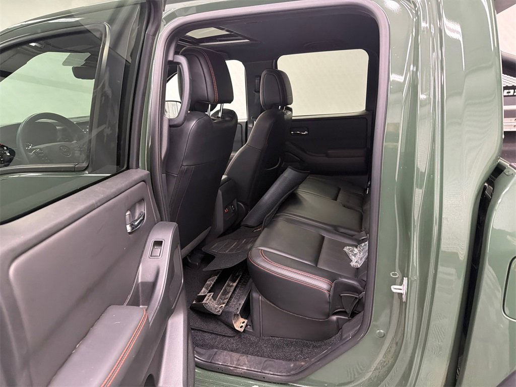 Used 2023 Nissan Frontier PRO-4X w/ Pro-4X Premium Package image 21