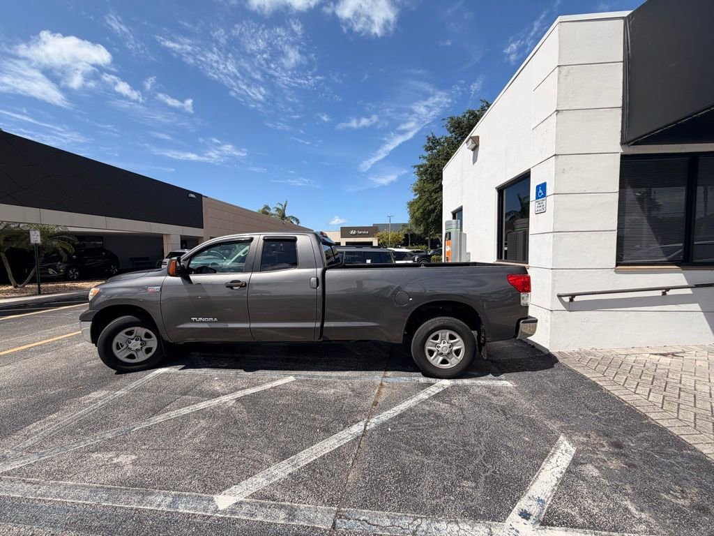 Used 2013 Toyota Tundra 4x4 Double Cab Long Bed w/ Convenience Pkg image 9