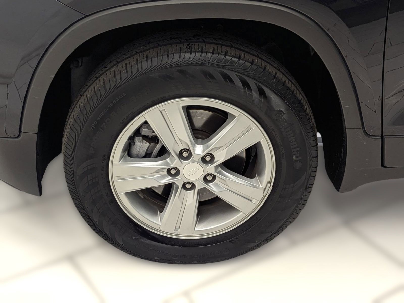 Used 2021 Chevrolet Trax LT w/ LT Convenience Package image 9