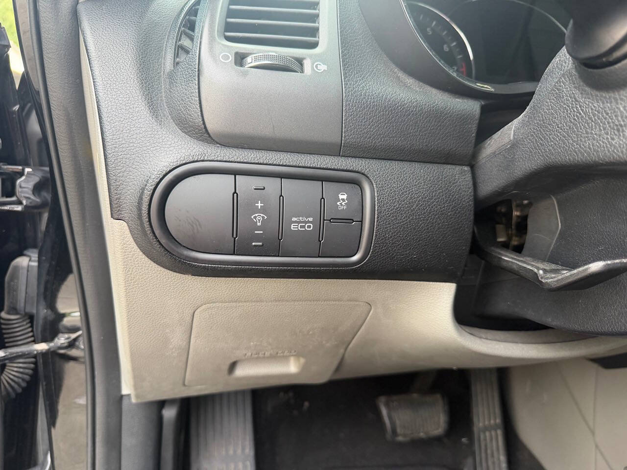 Used 2016 Kia Forte LX w/ LX Popular Plus Package FWD image 17