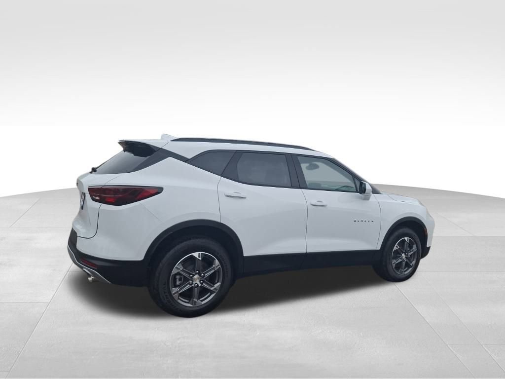 New 2026 Chevrolet Blazer LT w/ Convenience Package image 9