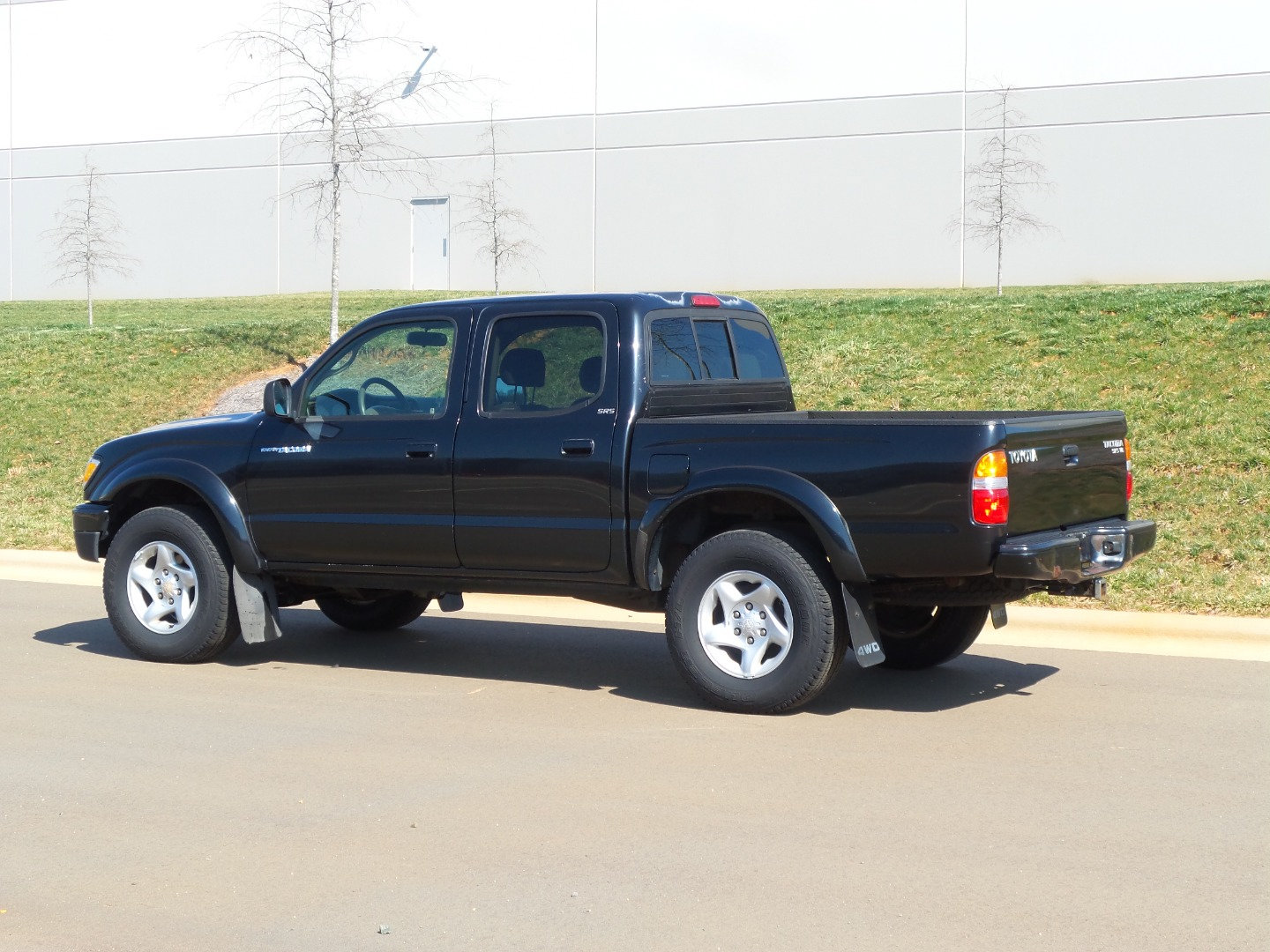 Used 2004 Toyota Tacoma DoubleCab V6 Auto 4WD image 4