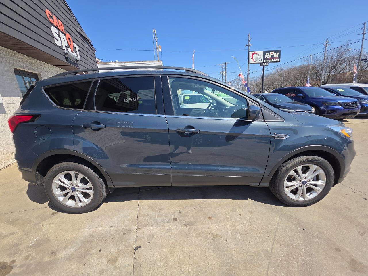 Used 2019 Ford Escape SEL AWD/4WD image 8
