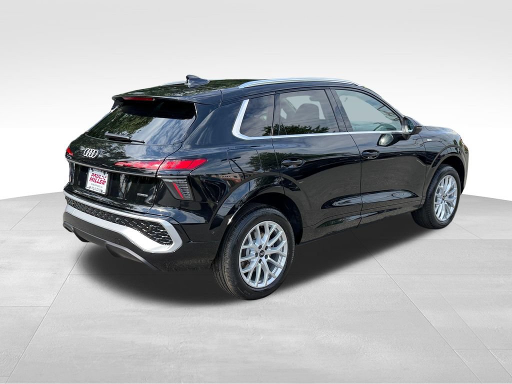 New 2026 Audi Q3 quattro 2.0T AWD/4WD image 7