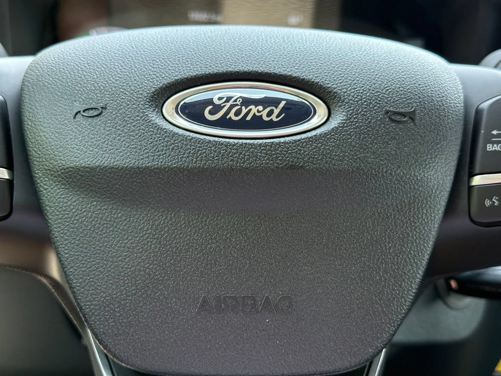 Used 2022 Ford Maverick XLT FWD image 19