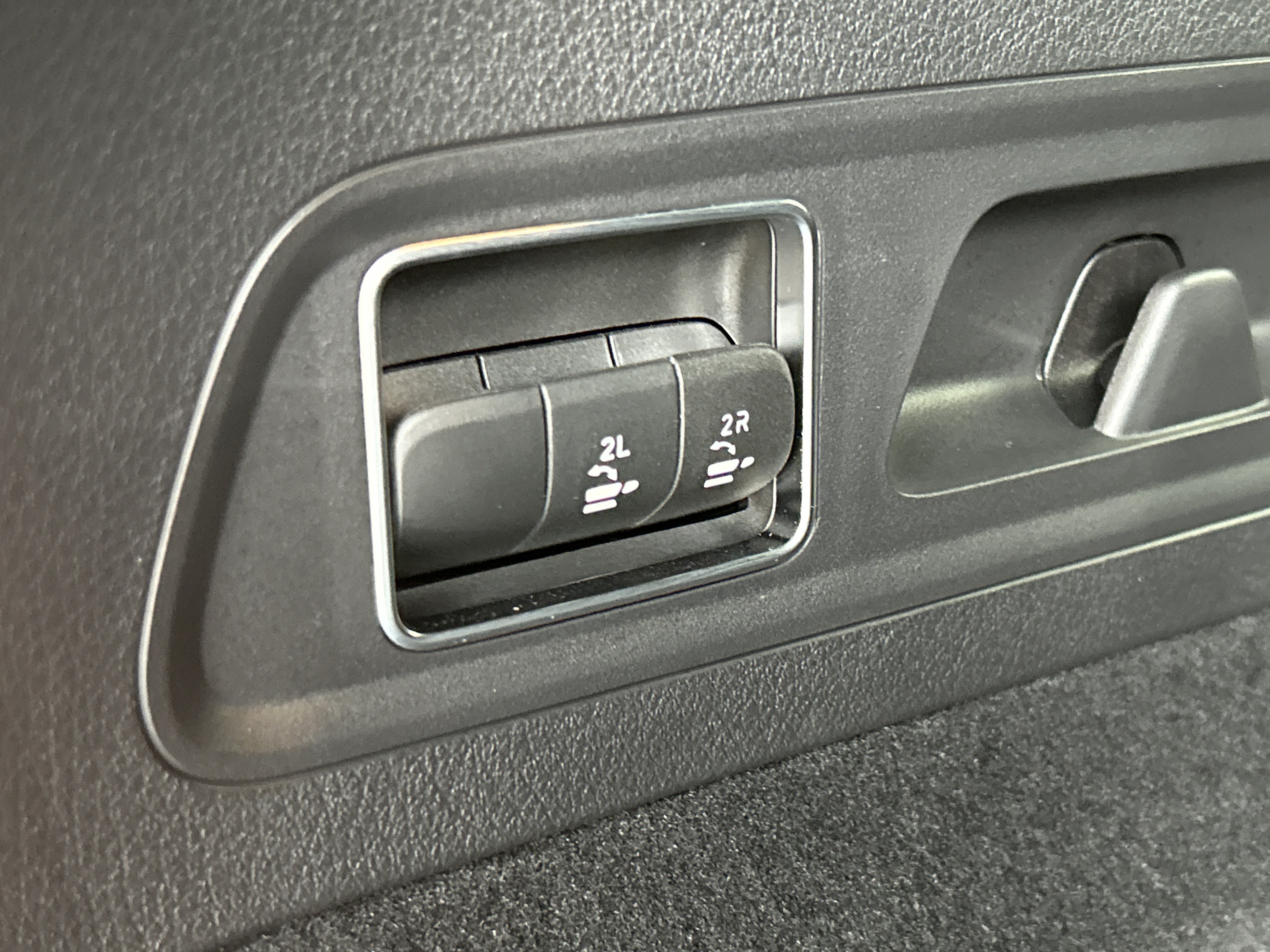 Certified 2026 Mercedes-Benz GLS 450 4MATIC image 11