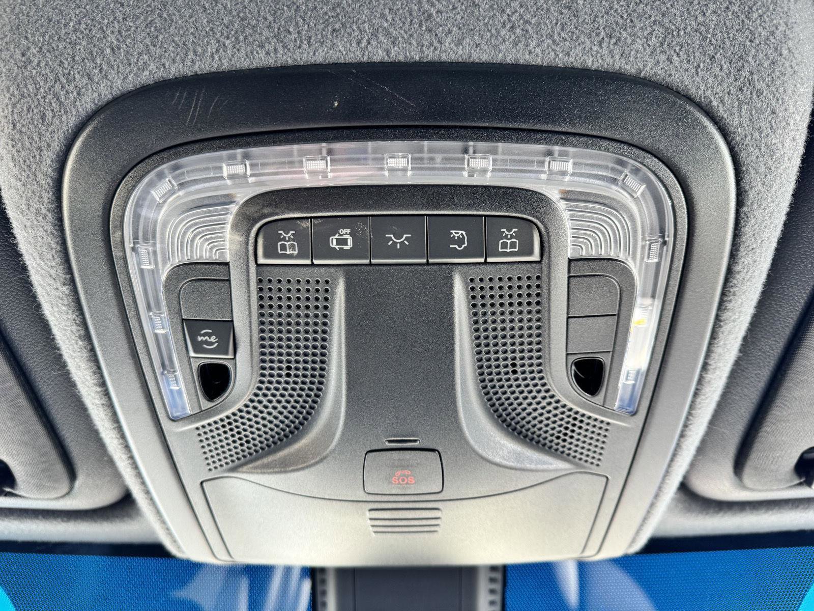 Used 2025 Mercedes-Benz Sprinter 2500 image 14