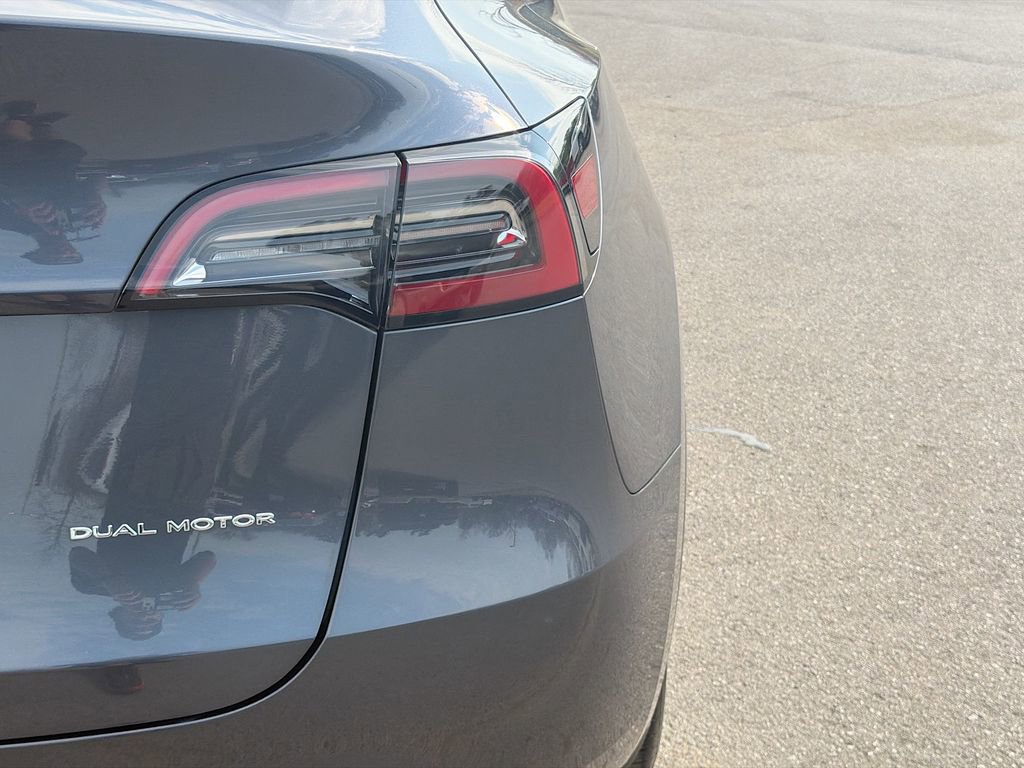 Used 2023 Tesla Model Y Long Range image 11