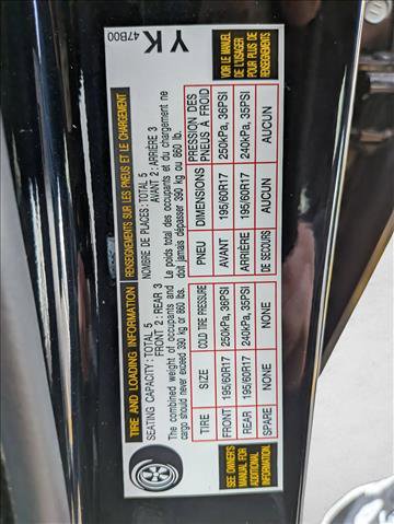 Used 2025 Toyota Prius LE image 23