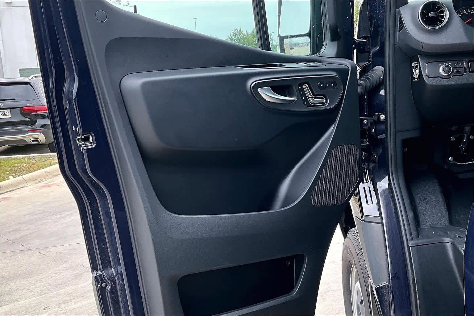 New 2025 Mercedes-Benz Sprinter 2500 image 15