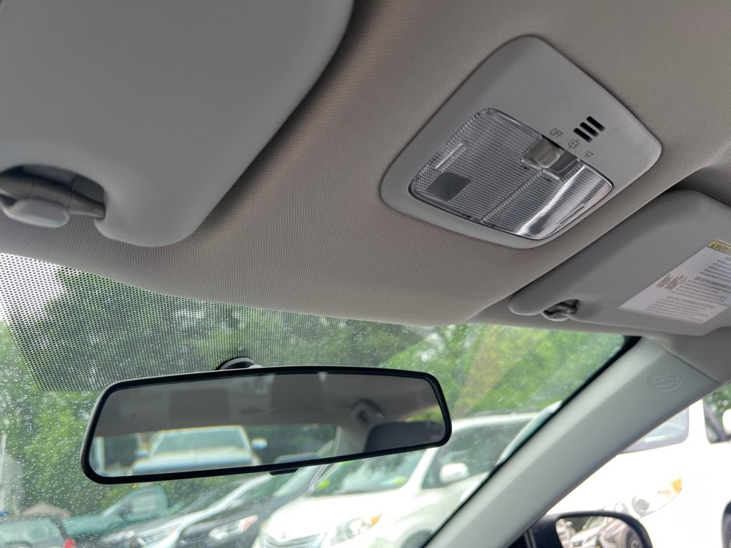Used 2014 Toyota Corolla L FWD image 21