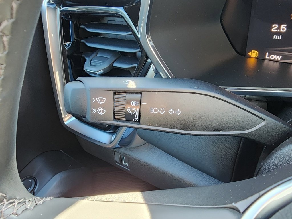 New 2026 GMC Canyon Elevation w/ Convenience Package image 22