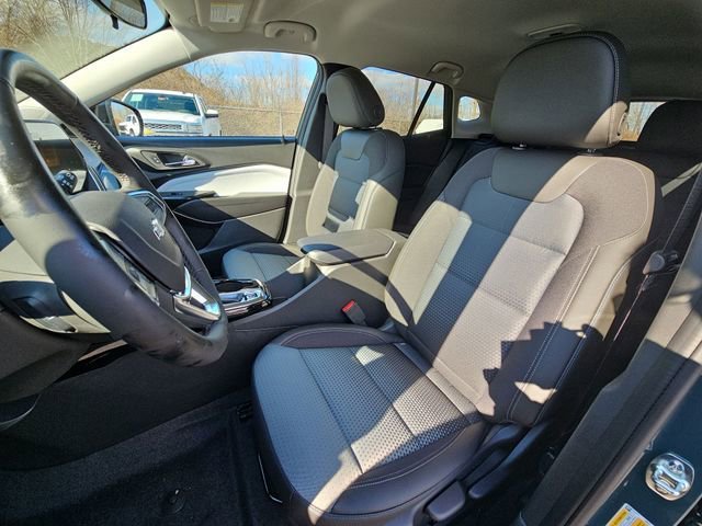 New 2026 Chevrolet Trax LT w/ Midnight Edition FWD image 19