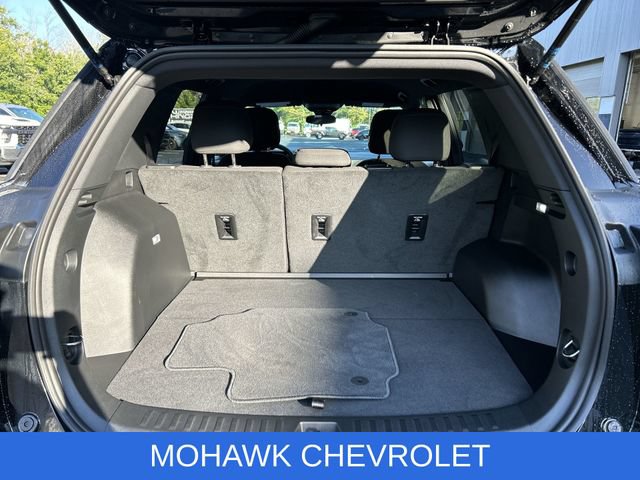 Used 2026 Chevrolet Equinox LT AWD/4WD image 26