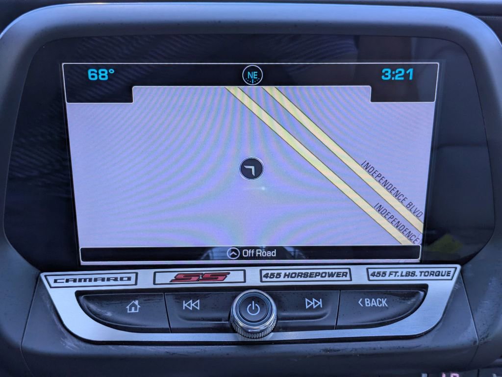 Used 2016 Chevrolet Camaro SS image 32