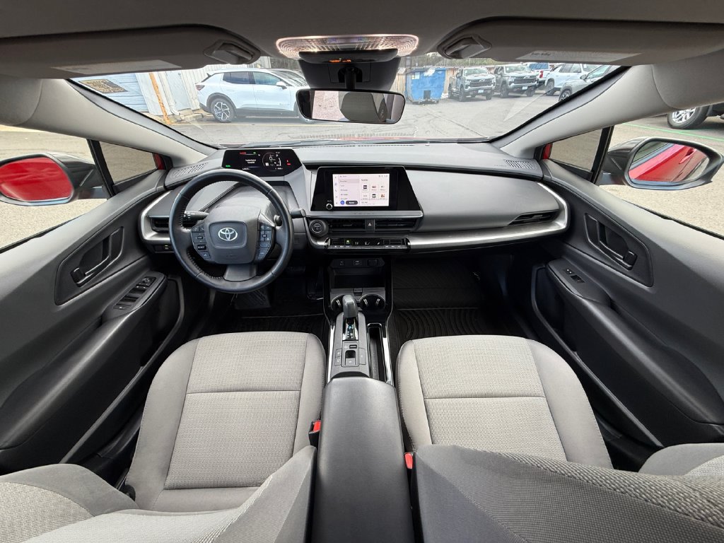 Used 2023 Toyota Prius LE FWD image 21