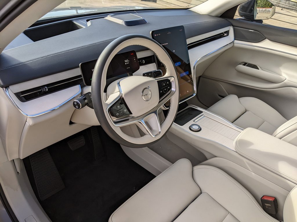 Certified 2025 Volvo EX90 Ultra image 8