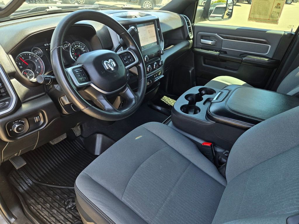 Used 2022 RAM 2500 Big Horn w/ Cold Weather Group AWD/4WD image 9