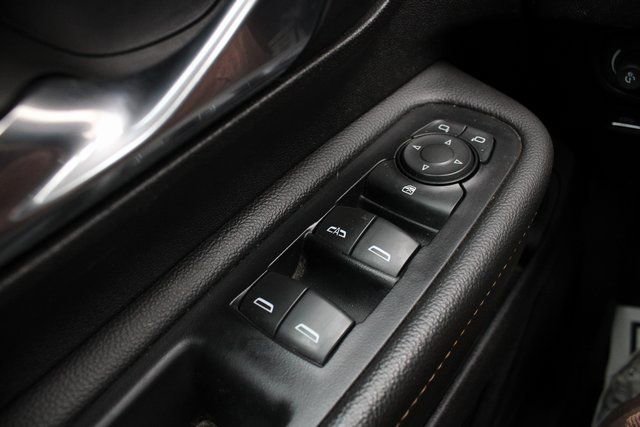 Used 2019 GMC Terrain SLT w/ Preferred Package image 8