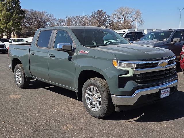 New 2026 Chevrolet Silverado 1500 LT w/ Z71 Off-Road Package AWD/4WD image 5