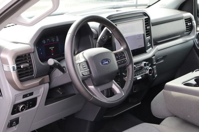 Used 2025 Ford F150 XLT w/ Equipment Group 301A Standard AWD/4WD image 13