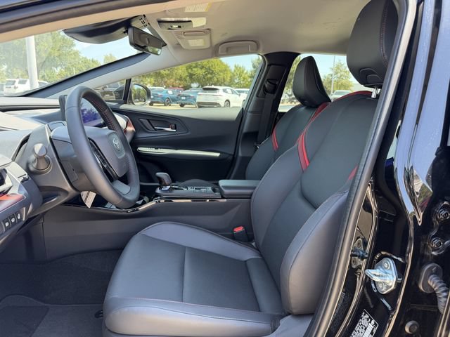 Certified 2026 Toyota Prius Plug-In Hybrid FWD image 24