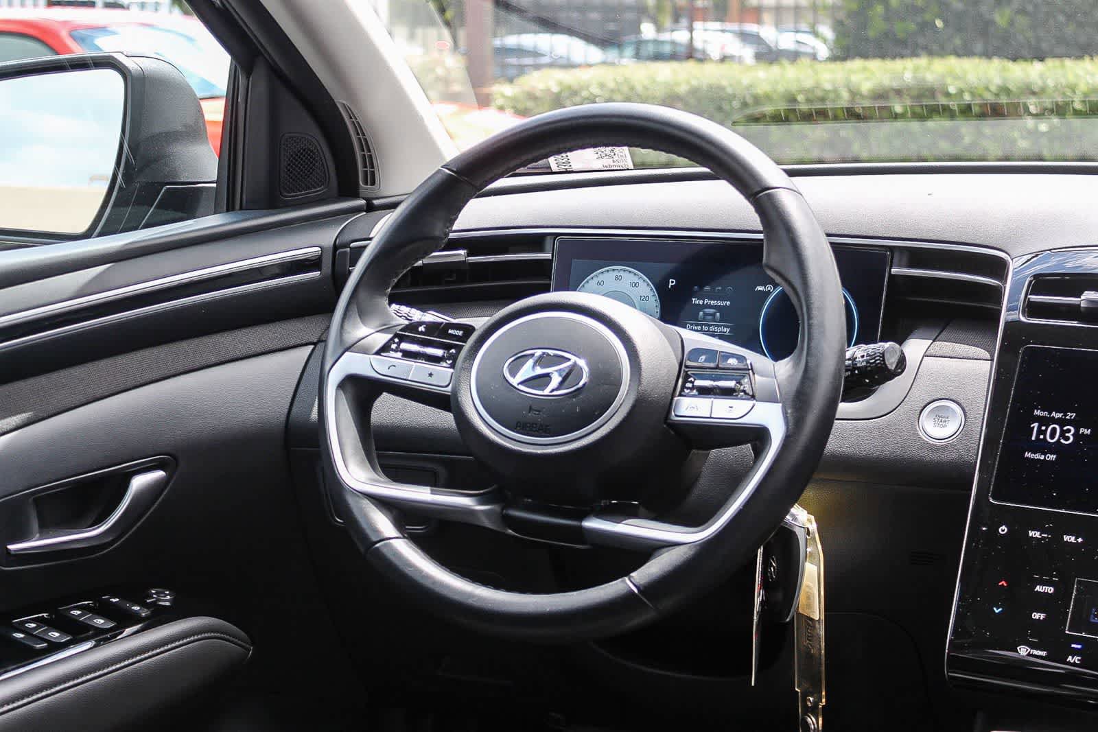 Certified 2024 Hyundai Tucson SEL w/ Convenience Package FWD image 21