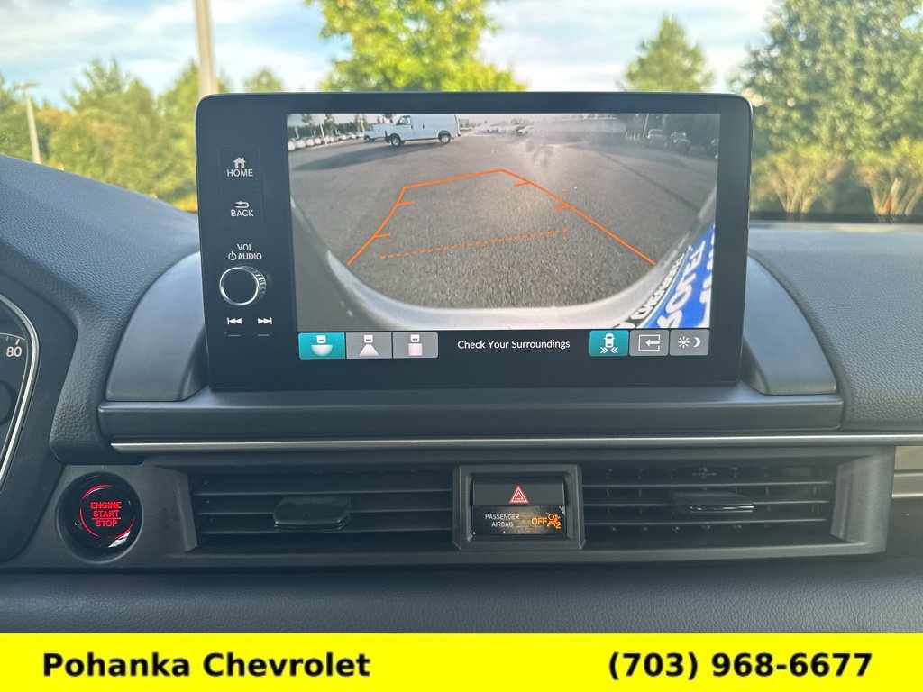 Used 2025 Honda Pilot Touring image 15